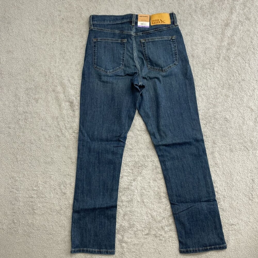 NEW Eddie Bauer Men's 30x30 Stretch Straight Fit Denim Jeans Blue - Picture 4 of 9